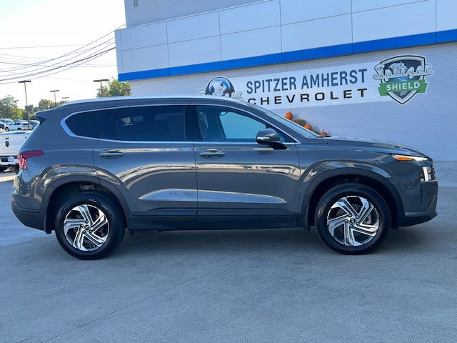 2023 Hyundai Santa Fe SEL photo 2