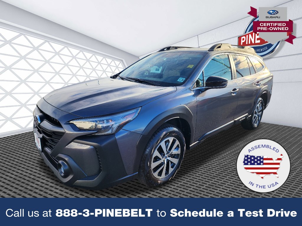 2025 Subaru Outback Premium's photo