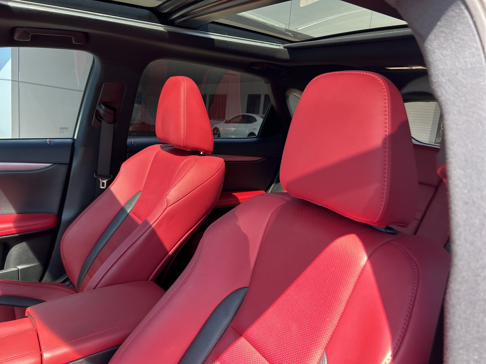 2022 Lexus RX 450h F SPORT photo 8