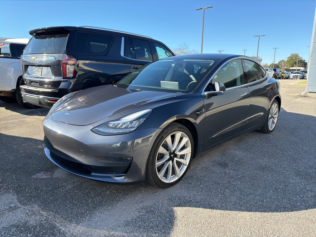 2020 Tesla Model 3 Base's photo
