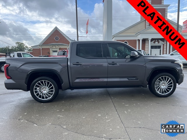 2022 Toyota Tundra Platinum photo 4
