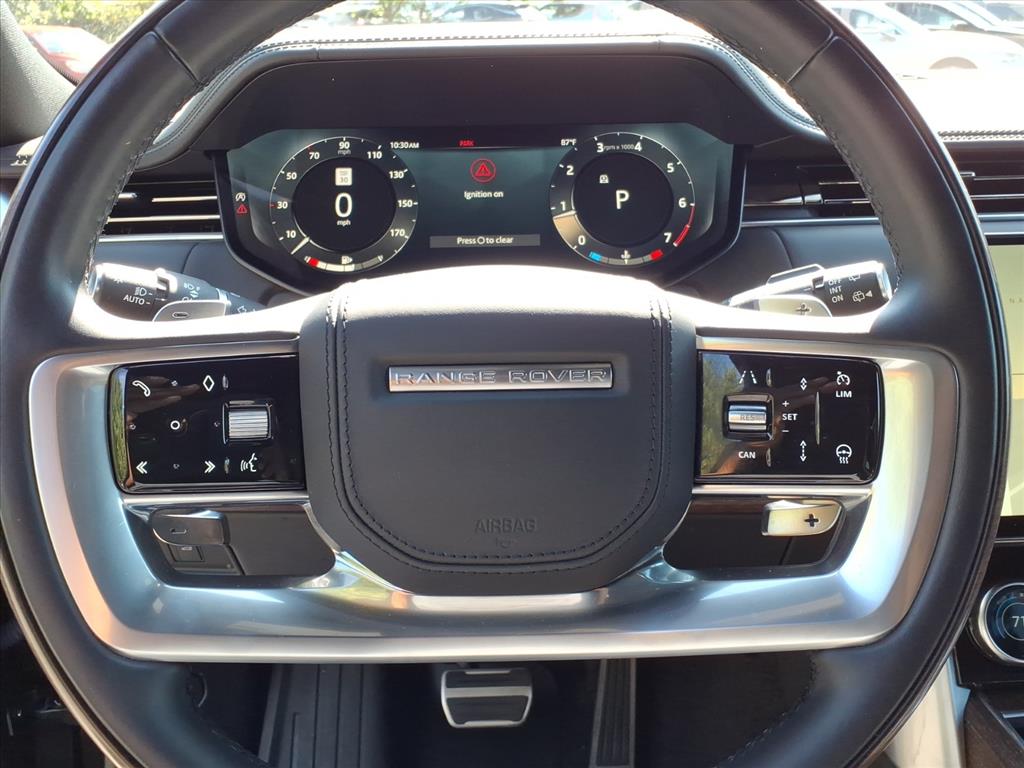 2023 Land Rover Range Rover SE photo 10