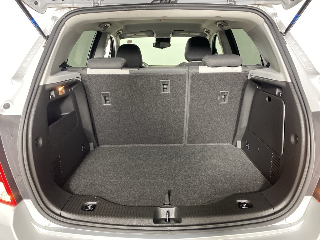 2022 Chevrolet Trax LS photo 21