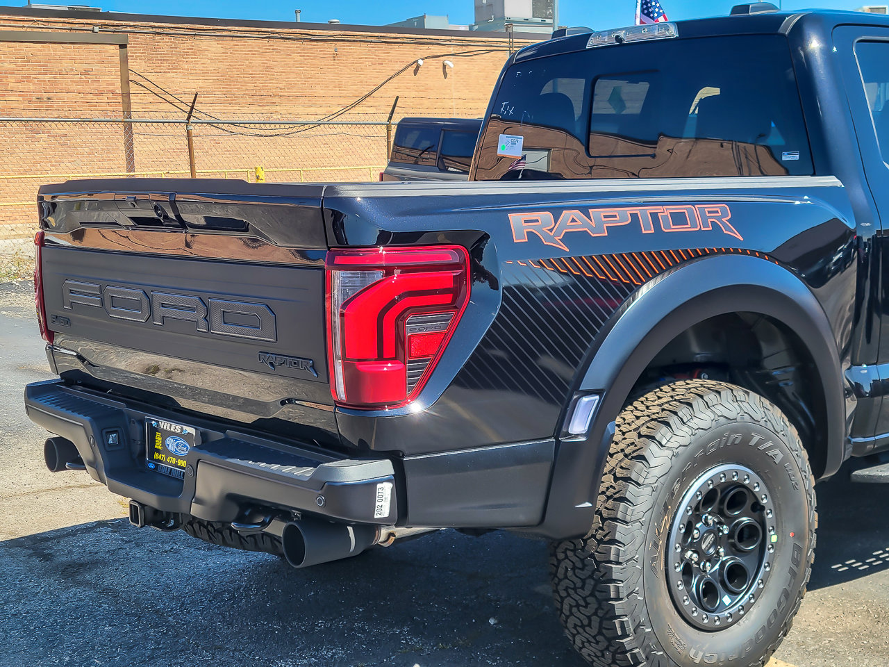 2025 FORD F-150 - Image 6