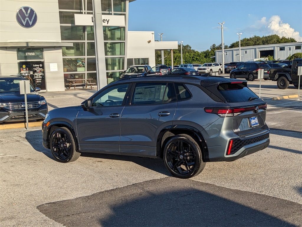 2025 Volkswagen Tiguan SE R-Line Black photo 4