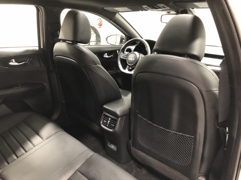 2023 Kia Forte GT-Line photo 10