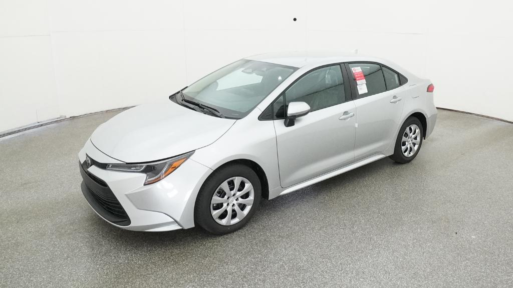 2026 Toyota Corolla LE's photo