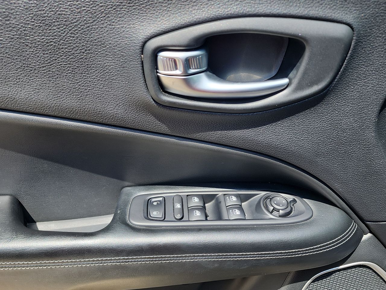 2020 Jeep Compass High Altitude photo 9