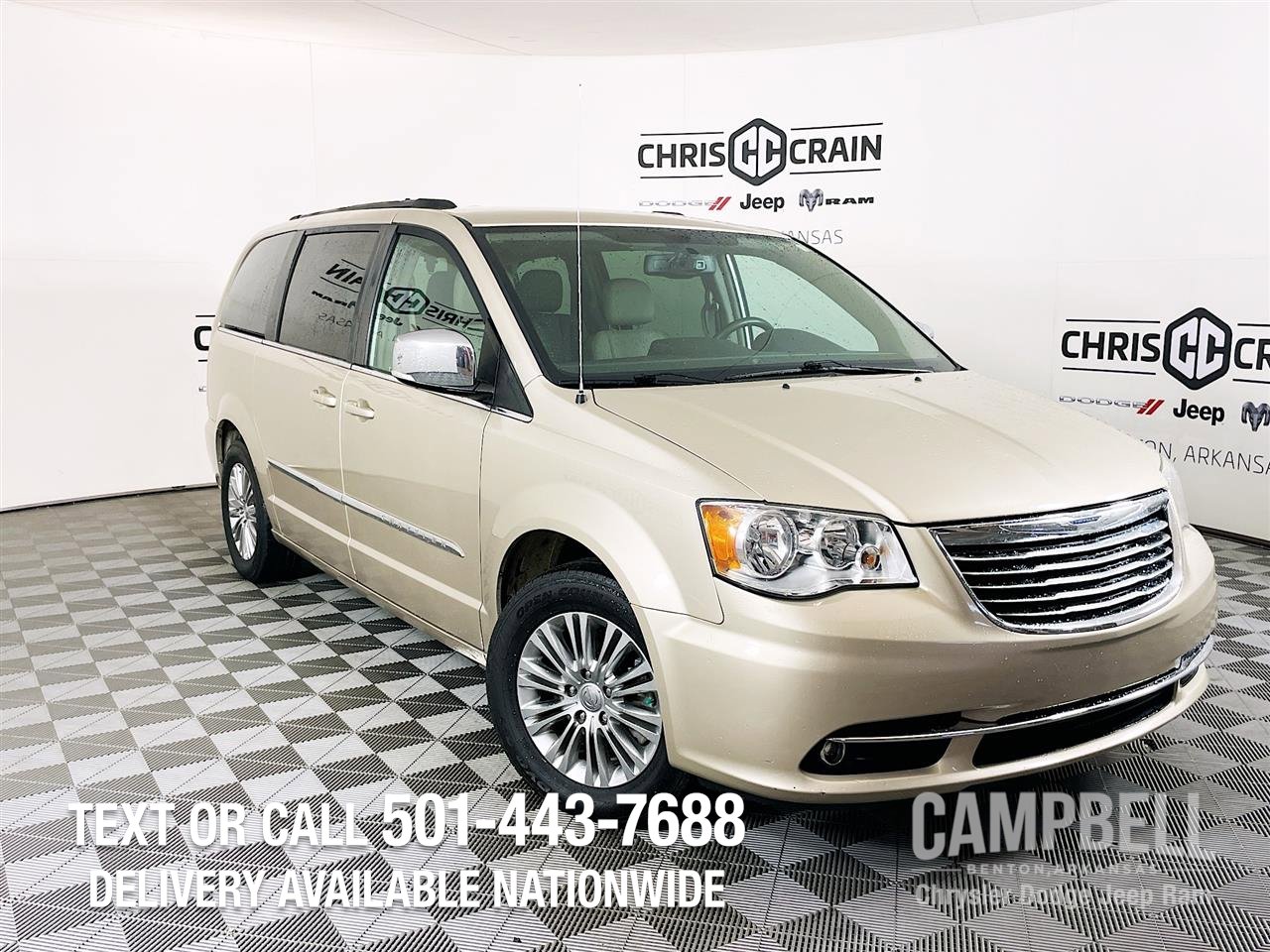 2015 Chrysler Town & Country Touring-L