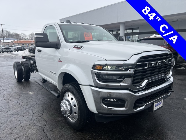 2025 RAM 5500 Base's photo