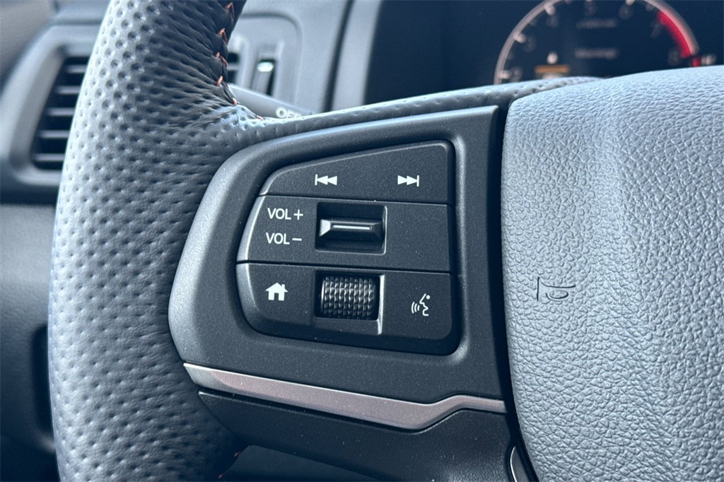 2025 Honda Ridgeline TrailSport photo 25