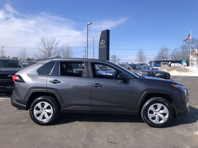 Used 2023 Toyota RAV4 LE with VIN 2T3F1RFV6PC371749 for sale in Northfield, Minnesota