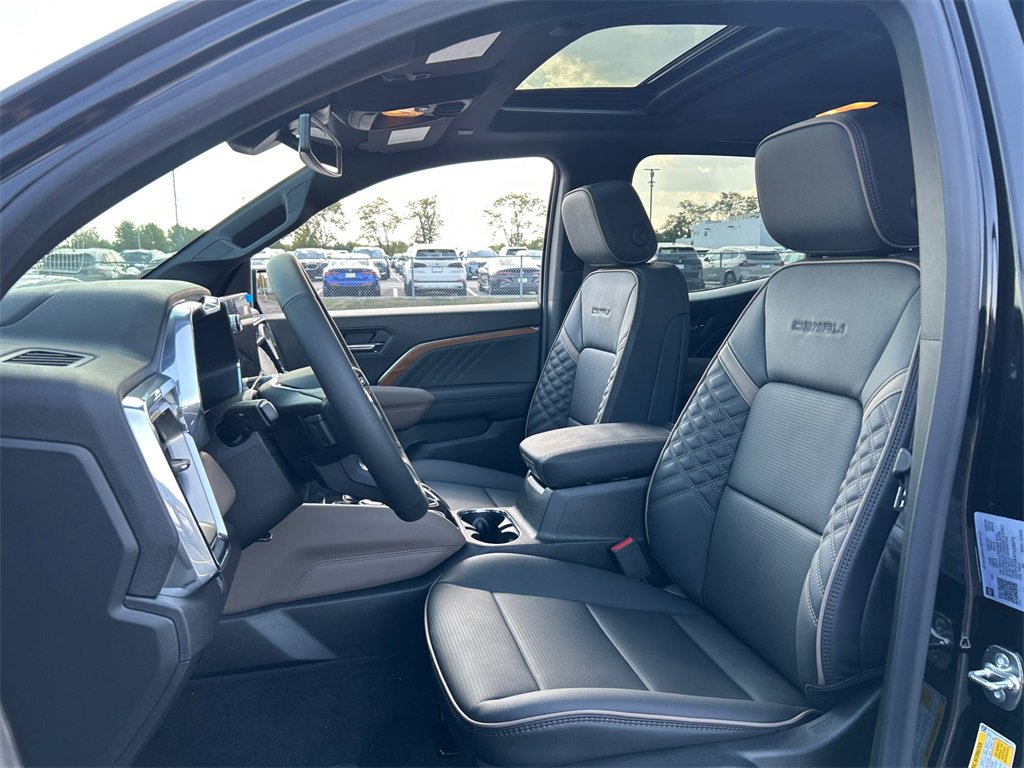 2026 Gmc Canyon Denali photo 15