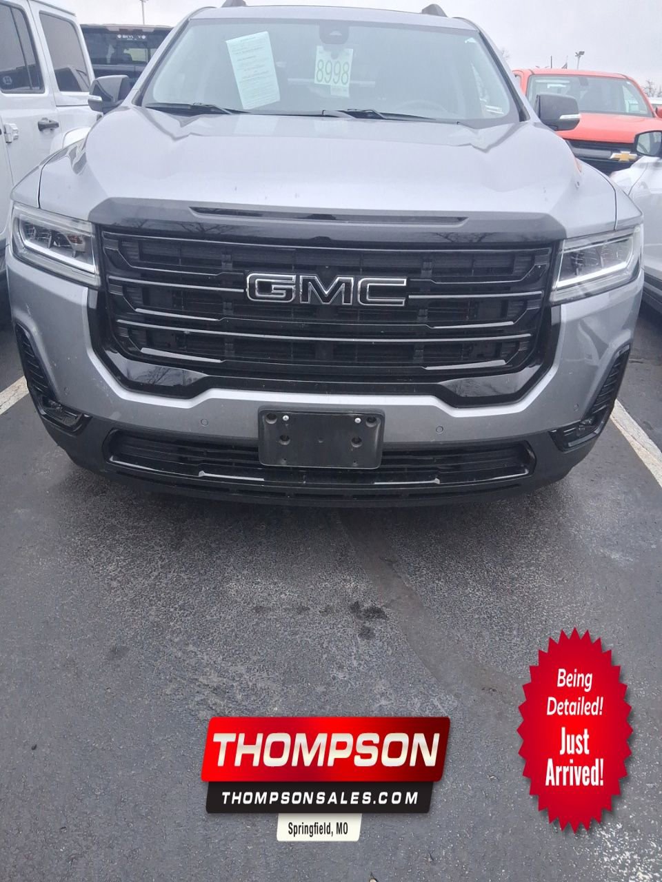 2023 GMC Acadia SLT's photo