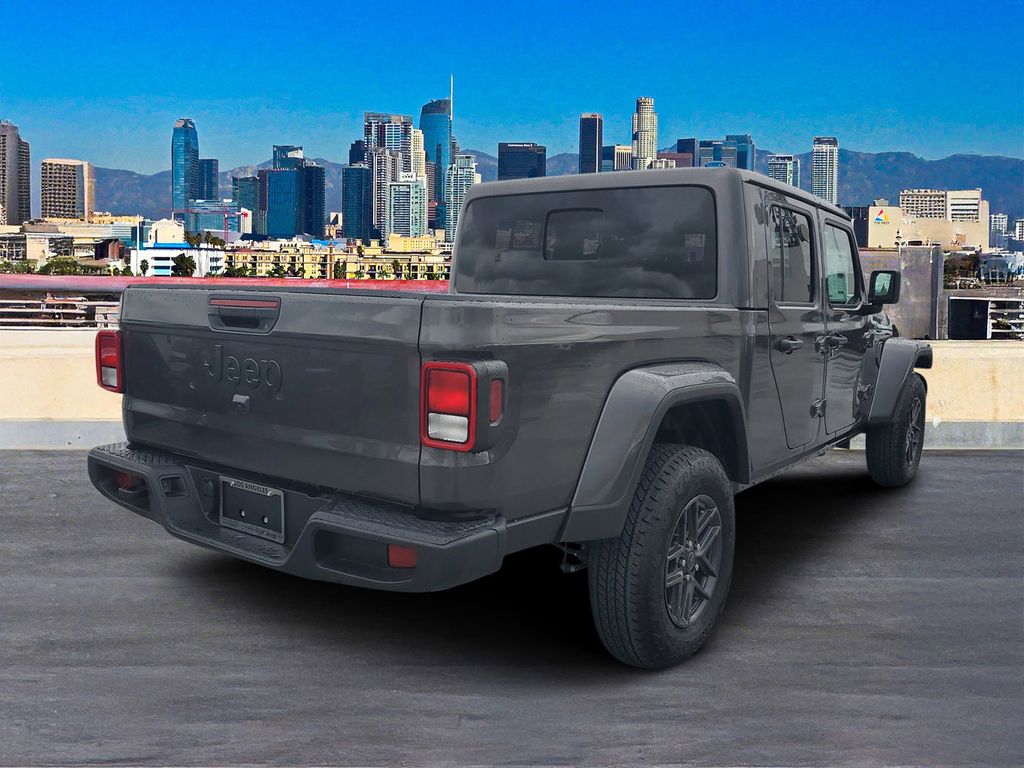 2026 Jeep Gladiator Sport S photo 4