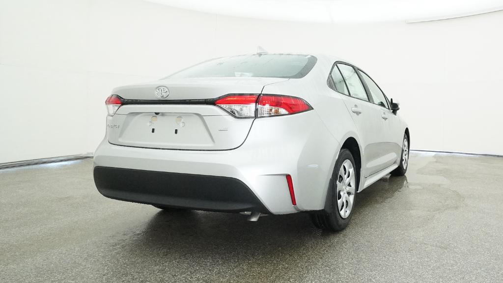 2025 Toyota Corolla LE photo 20