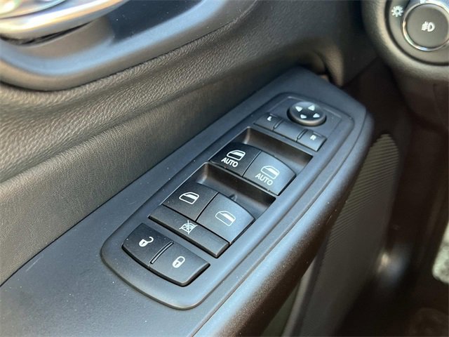 2019 Jeep Cherokee Trailhawk photo 22