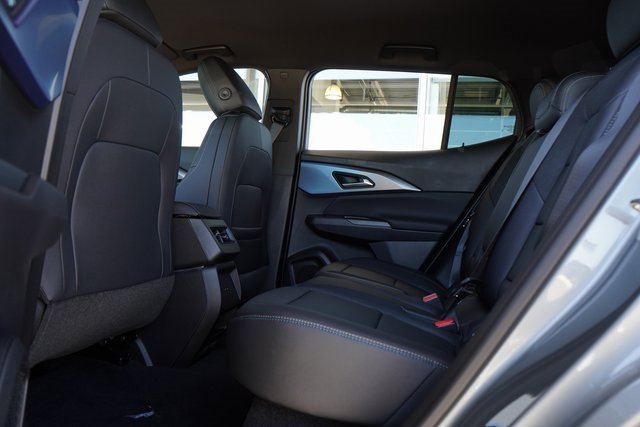 2026 Chevrolet Equinox EV 1LT photo 22