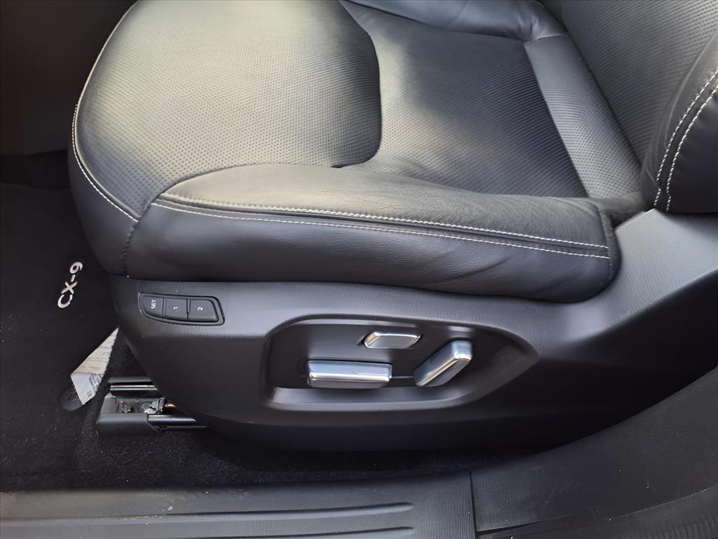 2023 Mazda CX-9 Grand Touring photo 16