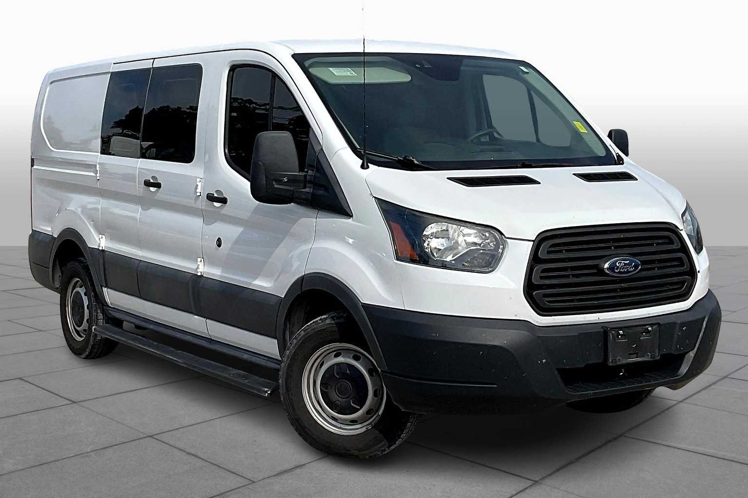 2017 Ford Transit Van Cargo photo 2