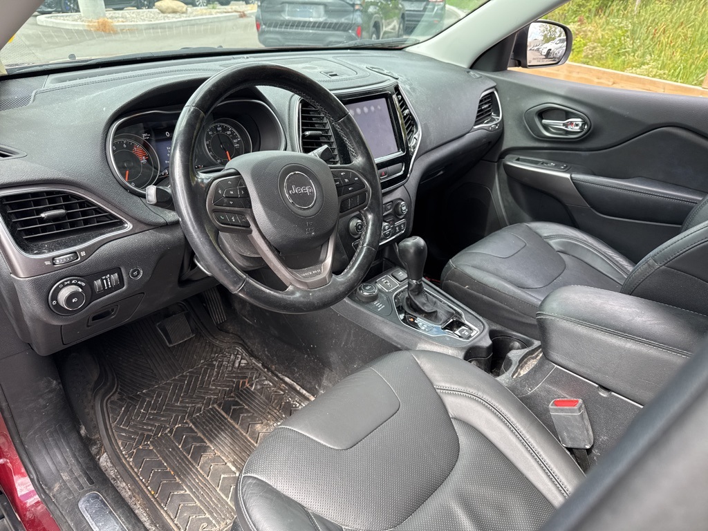 2020 Jeep Cherokee Limited photo 2