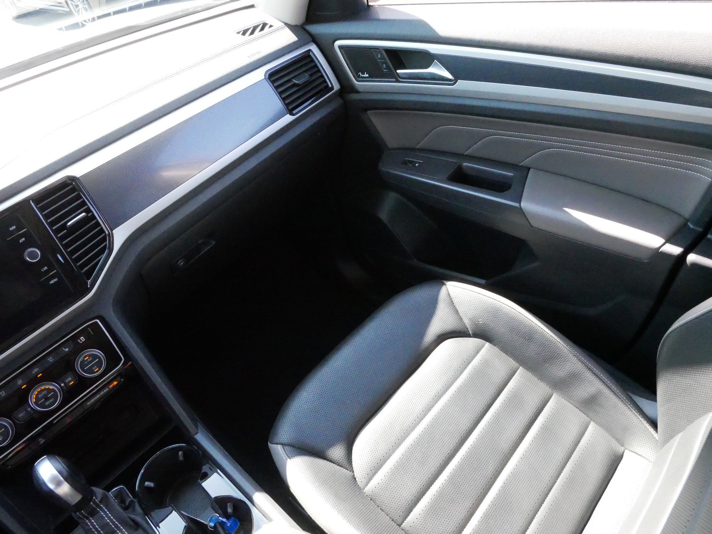 2021 Volkswagen Atlas V6 SEL Premium R-Line photo 11