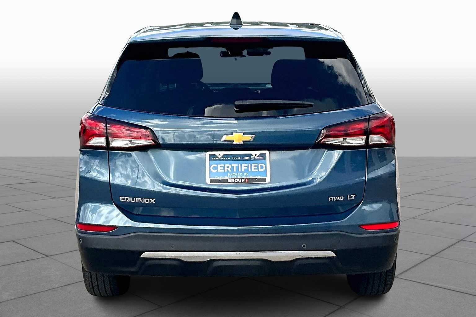 2024 Chevrolet Equinox LT photo 4