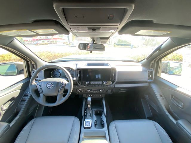 2026 Nissan Frontier SV photo 8
