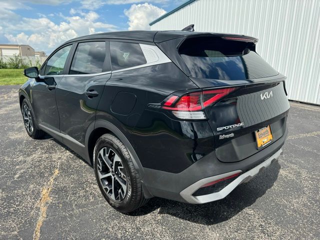 2023 Kia Sportage EX photo 5