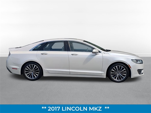2017 Lincoln MKZ Select photo 2