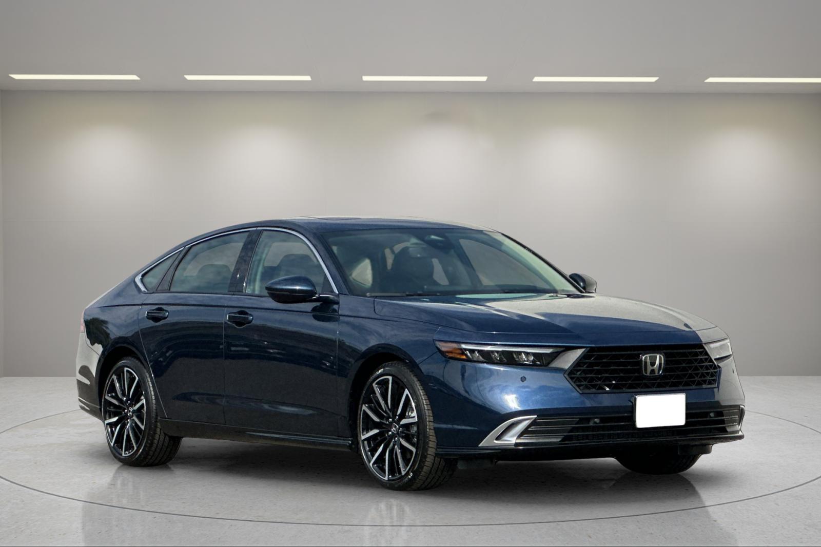 2025 Honda Accord Hybrid Touring photo 7