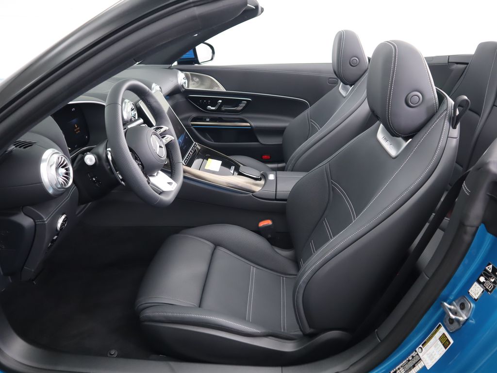 2025 Mercedes Benz SL 55 AMG photo 27