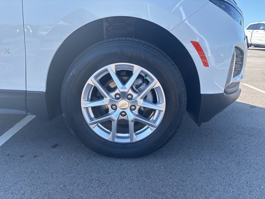 2023 Chevrolet Equinox LT photo 9