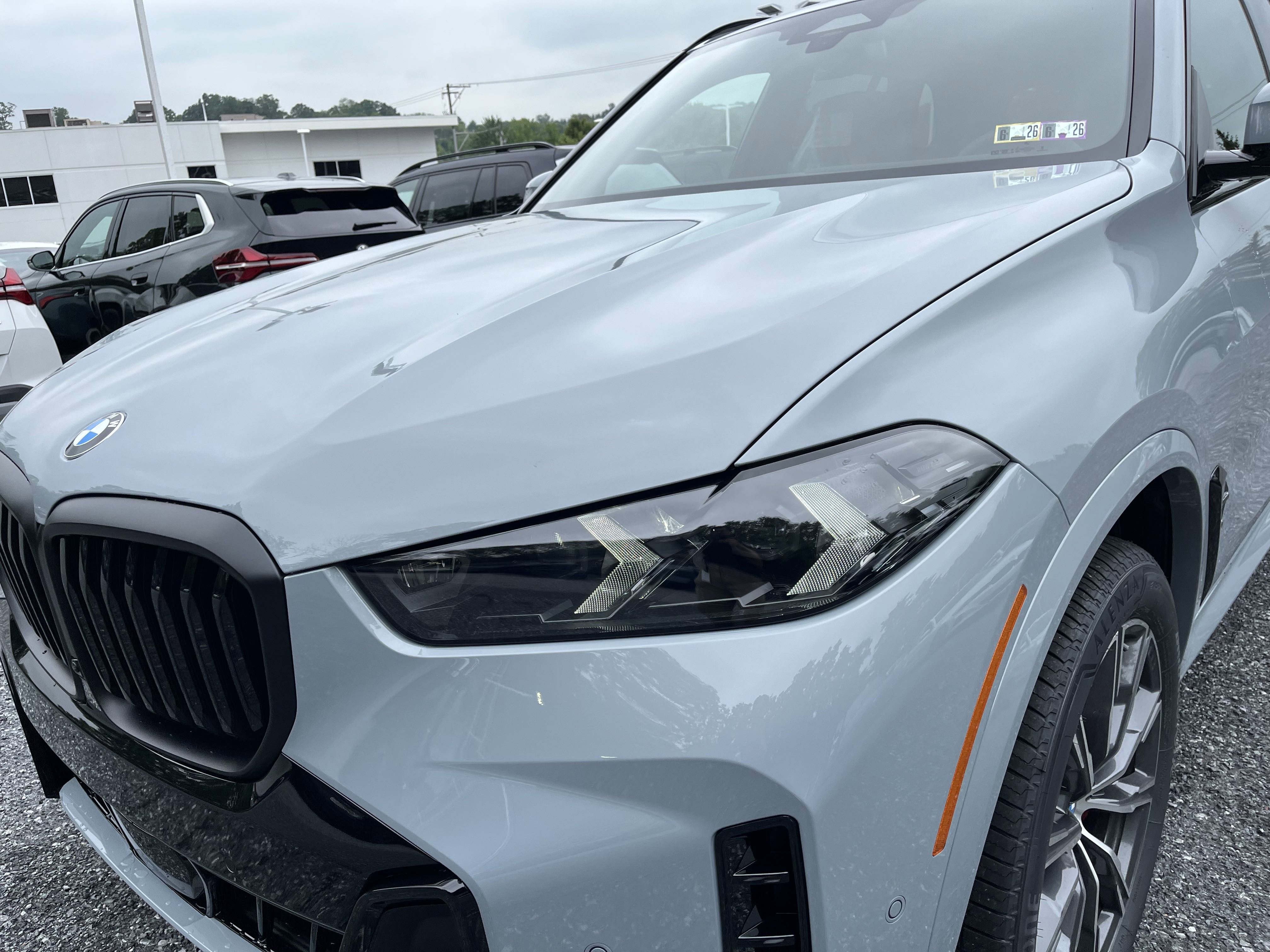 2026 Bmw X5 xDrive40i photo 2