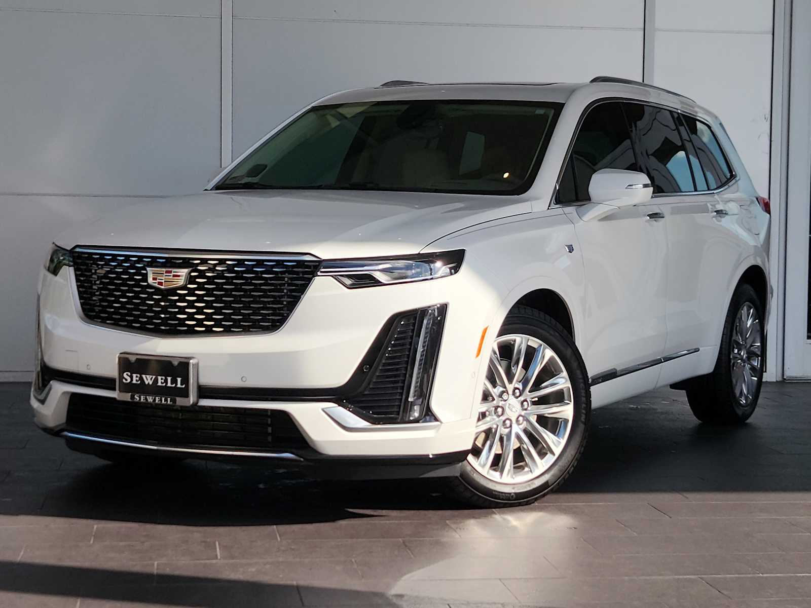 2025 Cadillac XT6 Premium Luxury's photo