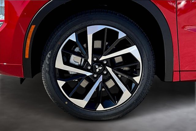 2025 Mitsubishi Outlander PHEV SEL photo 14