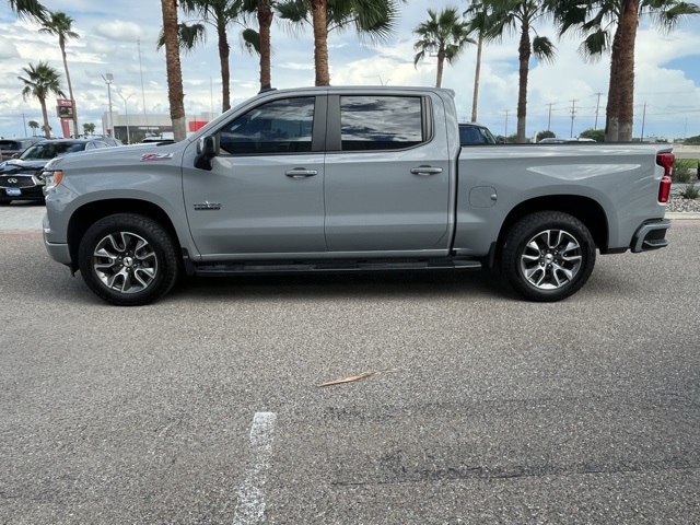 2024 Chevrolet Silverado 1500 RST photo 4