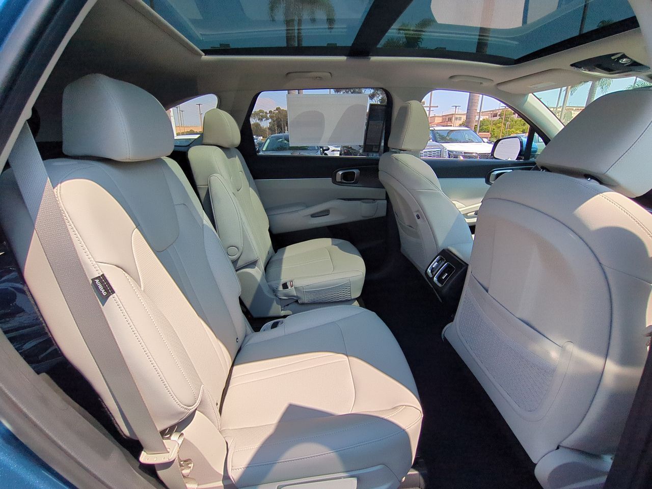 2025 Kia Sorento Hybrid EX photo 22