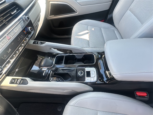 2022 Kia Telluride S photo 20