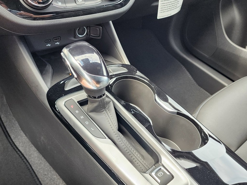 2025 Buick Envista ST photo 26