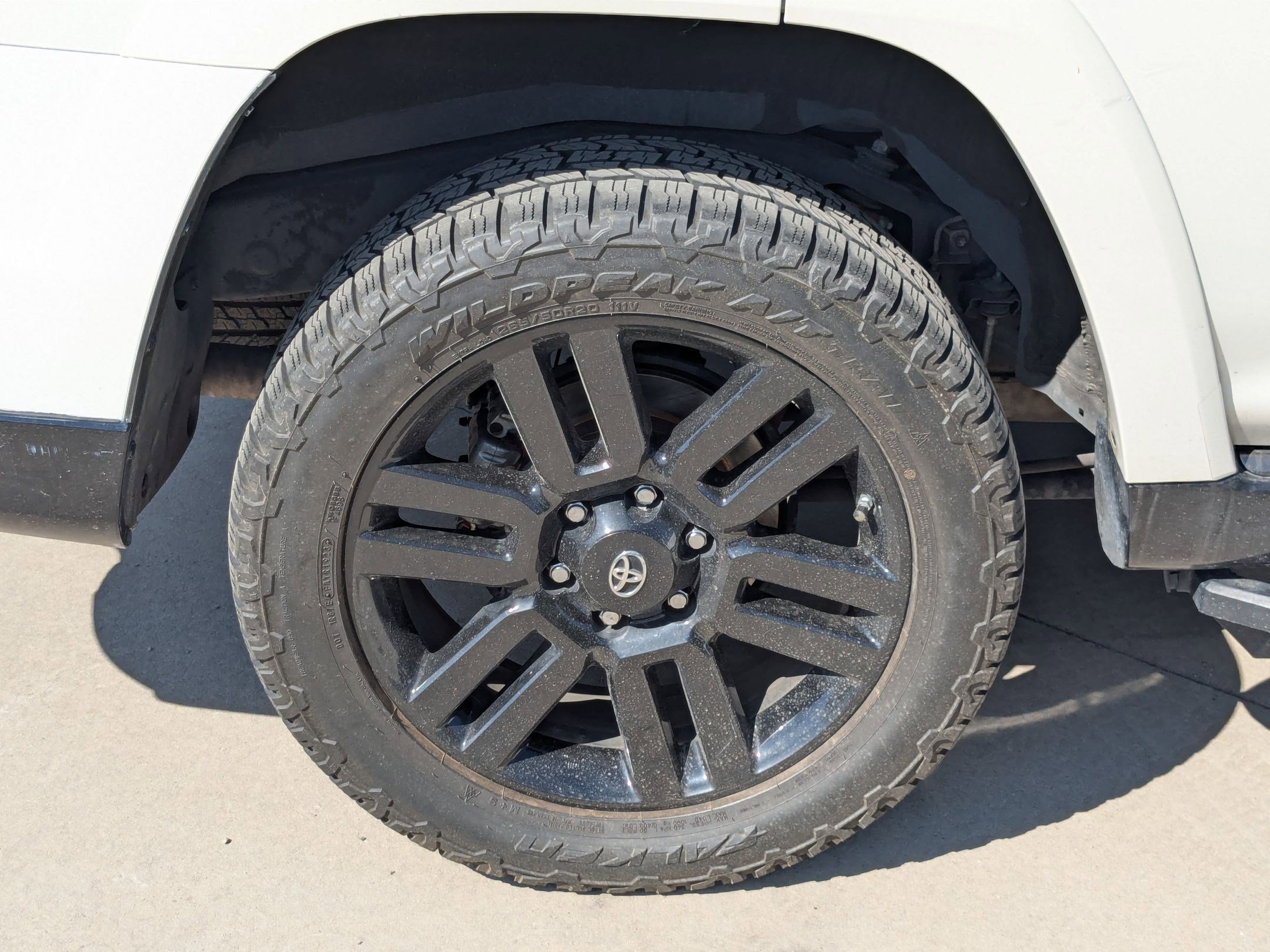 2020 Toyota 4Runner Nightshade Edition photo 9
