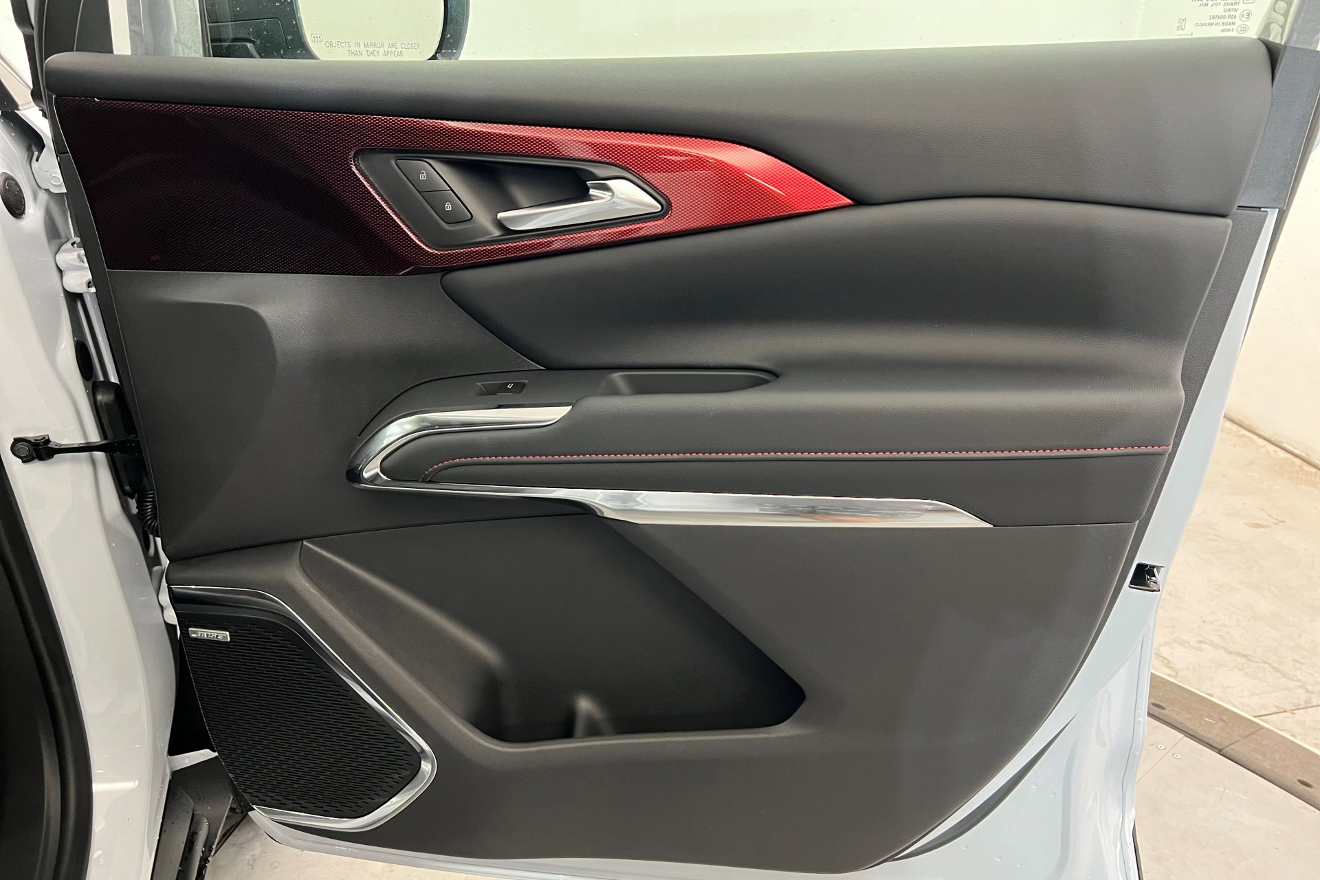 2026 Chevrolet Traverse Z71 photo 23