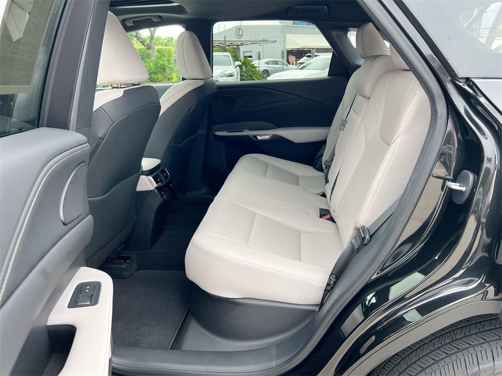 2024 Lexus RX 350 Premium photo 19