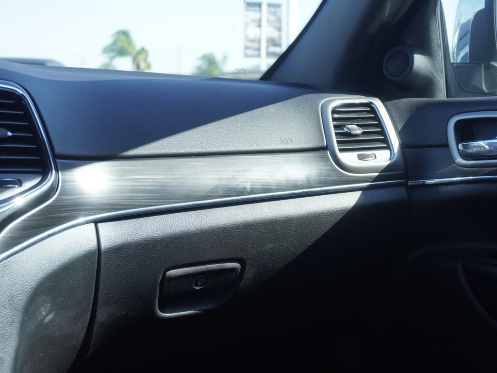 2022 Jeep Grand Cherokee Limited photo 25