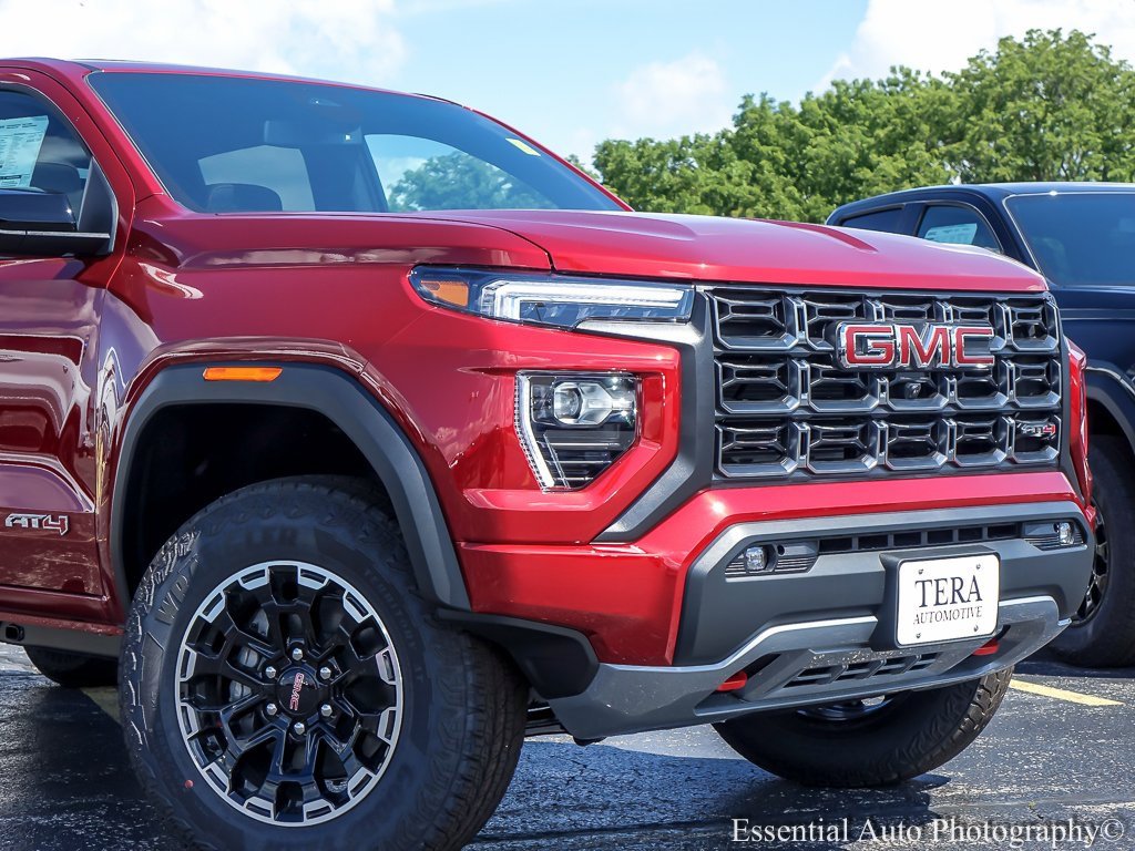 2026 Gmc Canyon AT4 photo 2