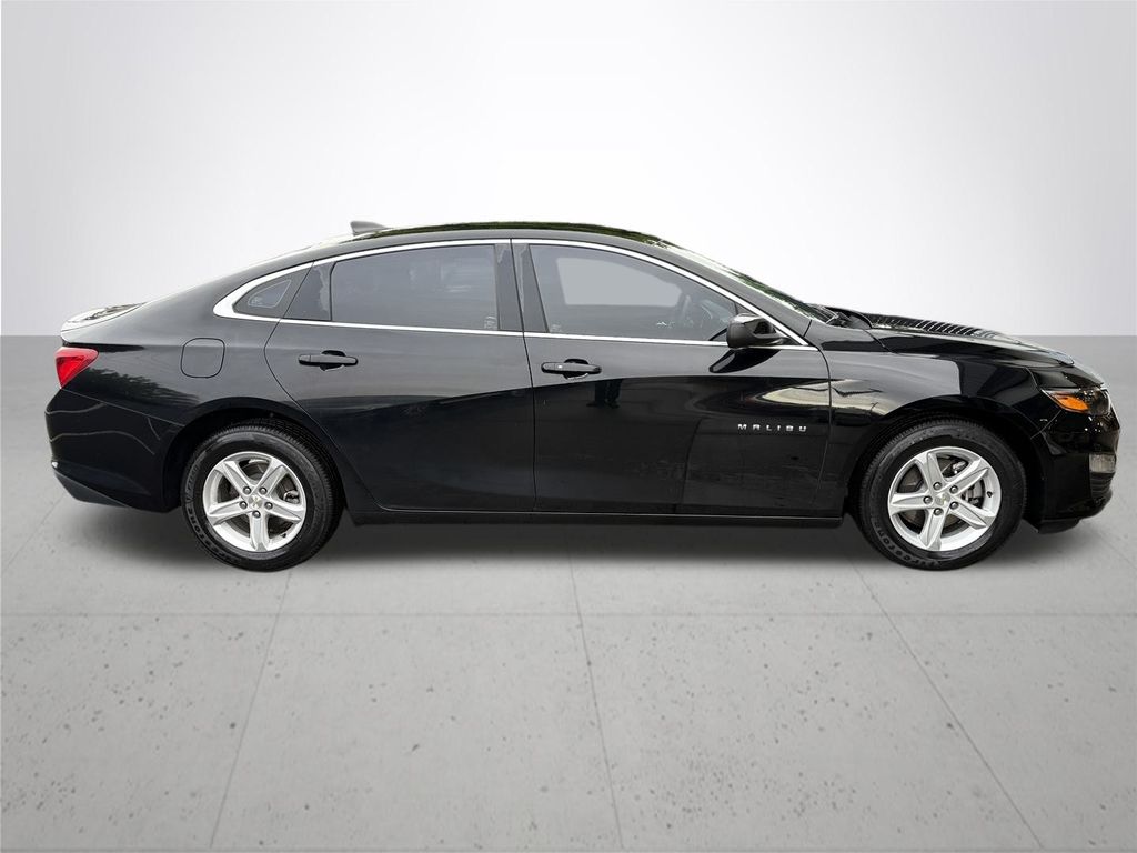 2020 Chevrolet Malibu LS photo 6