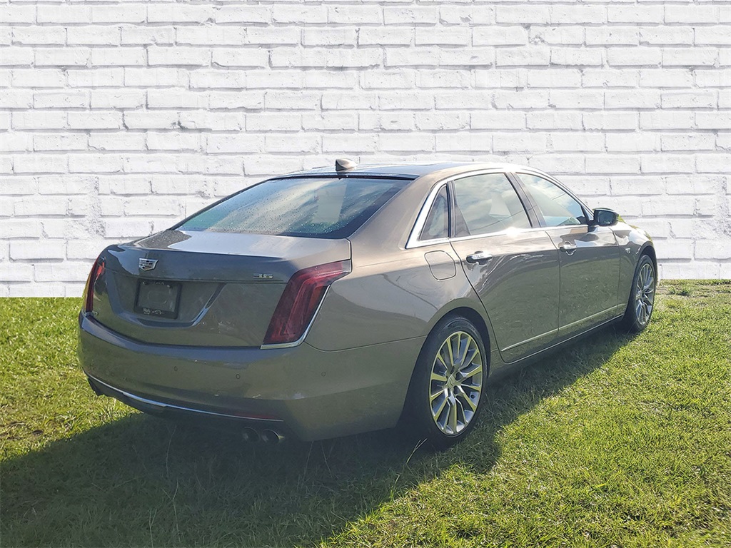 2018 Cadillac CT6 Luxury photo 2