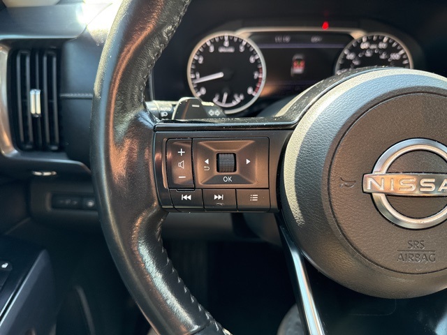 2022 Nissan Pathfinder SL photo 24