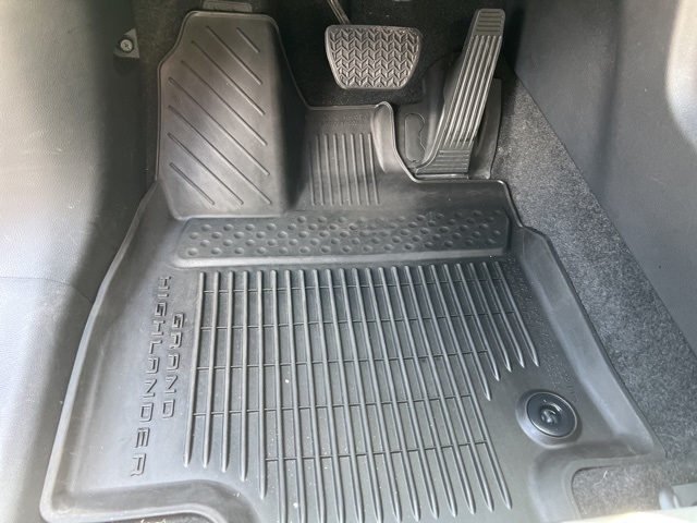 2024 Toyota Grand Highlander Platinum photo 30
