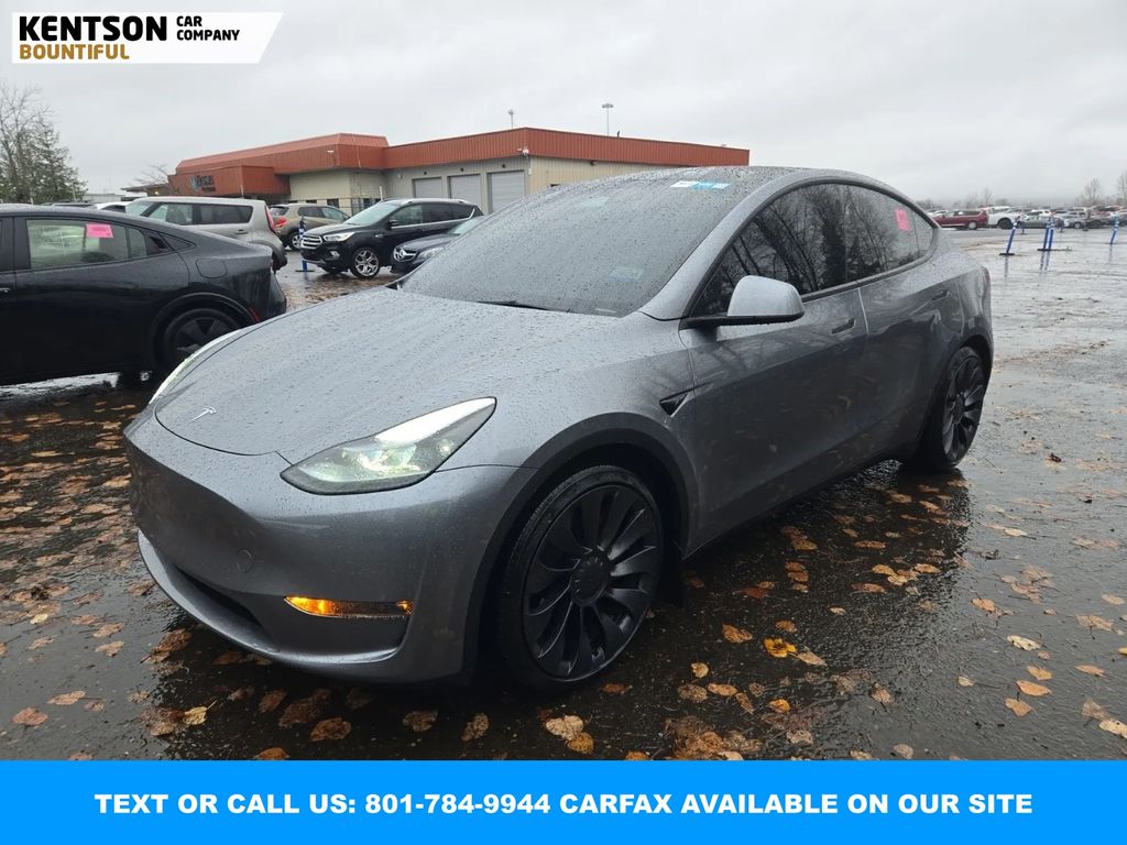 2024 Tesla Model Y Performance's photo